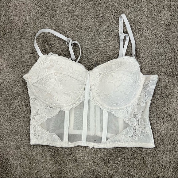Say What White Lace Corset Top with Zipper back size Medium - Picture 5 of 5